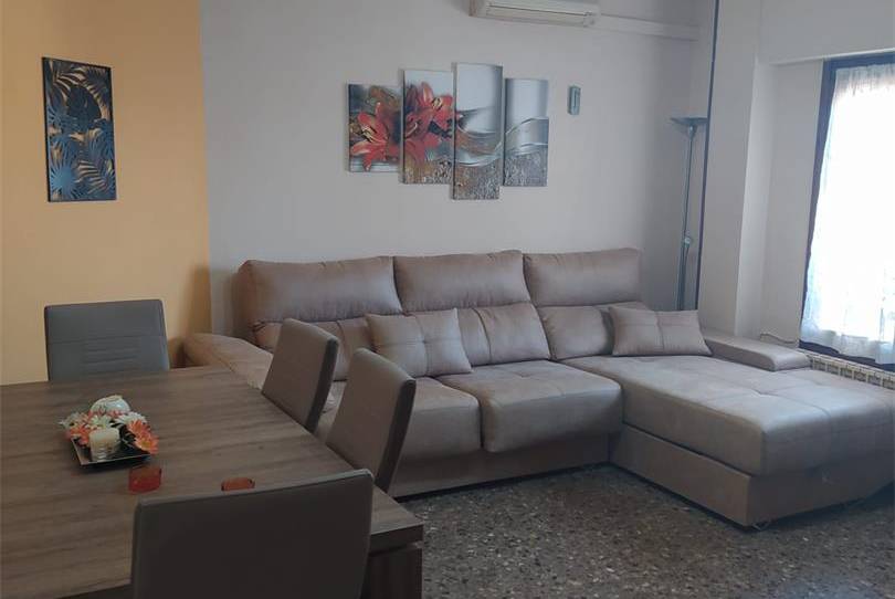 Piso para compartir en Calle Santiago Ramón y Cajal, 37, Plaza de Toros, Zaragoza - imagen 1 Foto 1 de Piso para compartir en Calle Santiago Ramón y Cajal, 37, Plaza de Toros, Zaragoza