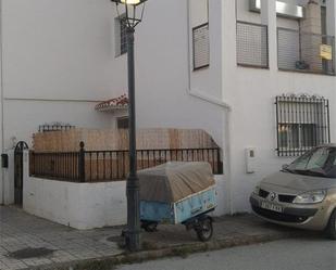 Vista exterior de Casa adosada en venda en Benamaurel amb Aire condicionat, Terrassa i Balcó