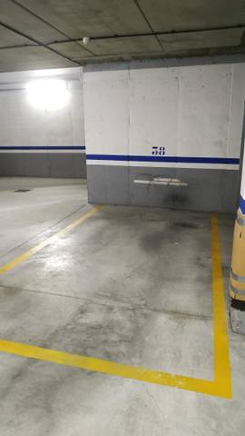 Garaje en Venta en Calle de la Arboleda en Laguna de Duero