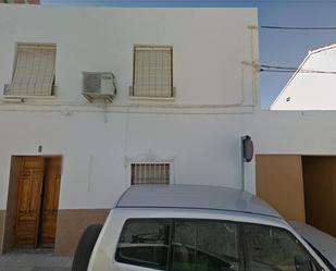 Vista exterior de Casa adosada en venda en Arroyo del Ojanco amb Terrassa, Moblat i Rentadora