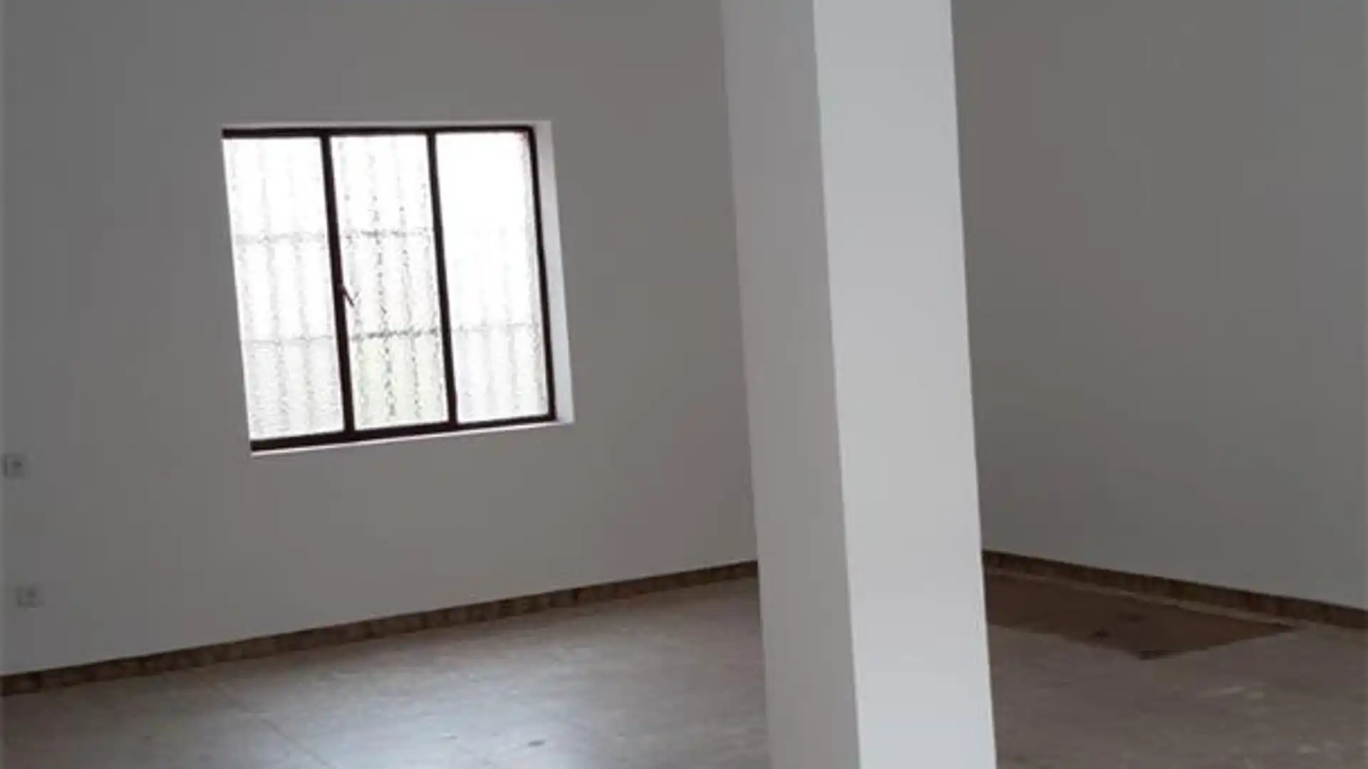 Local en venta en Ávila Capital