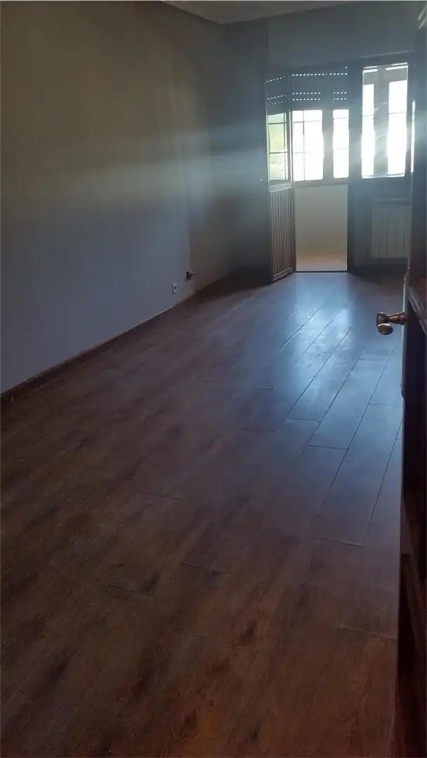 Wohnung zum Verkauf in La Pola de Gordón  mit Balkon