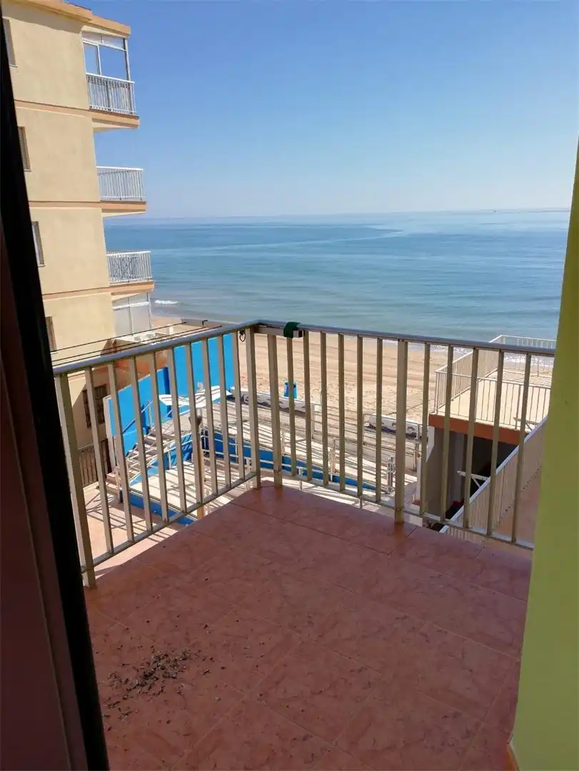 Terraza de Piso de alquiler en Tavernes de la Valldigna con Terraza, Amueblado y Horno