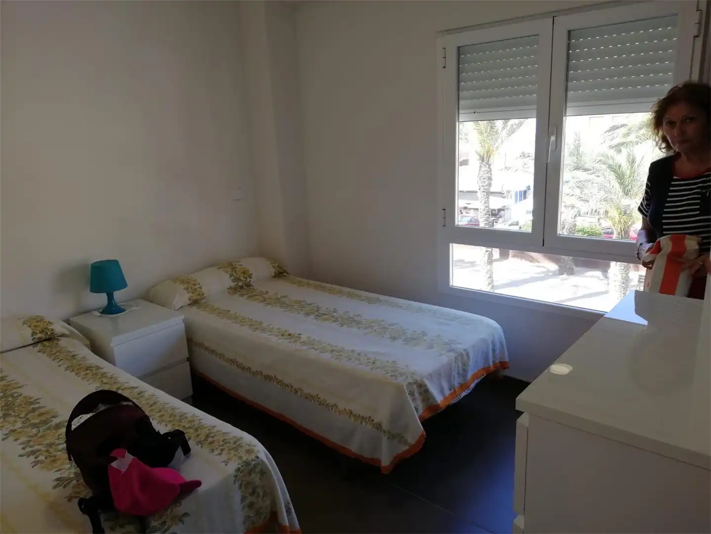 Habitación de Piso de alquiler en Tavernes de la Valldigna con Terraza, Amueblado y Horno