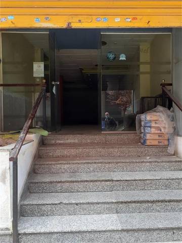 Local comercial en Alquiler en Carrer Condestable de Portugal, 2 en Parets del Vallès