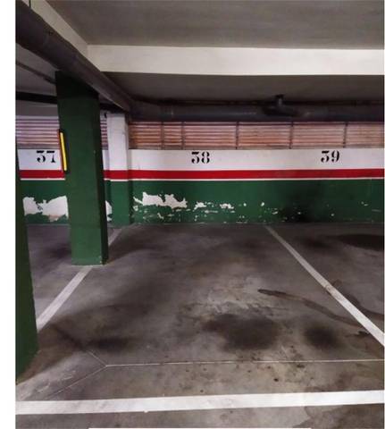 Garaje en Alquiler en Calle Mario Vargas Llosa, 30 en Ensanche