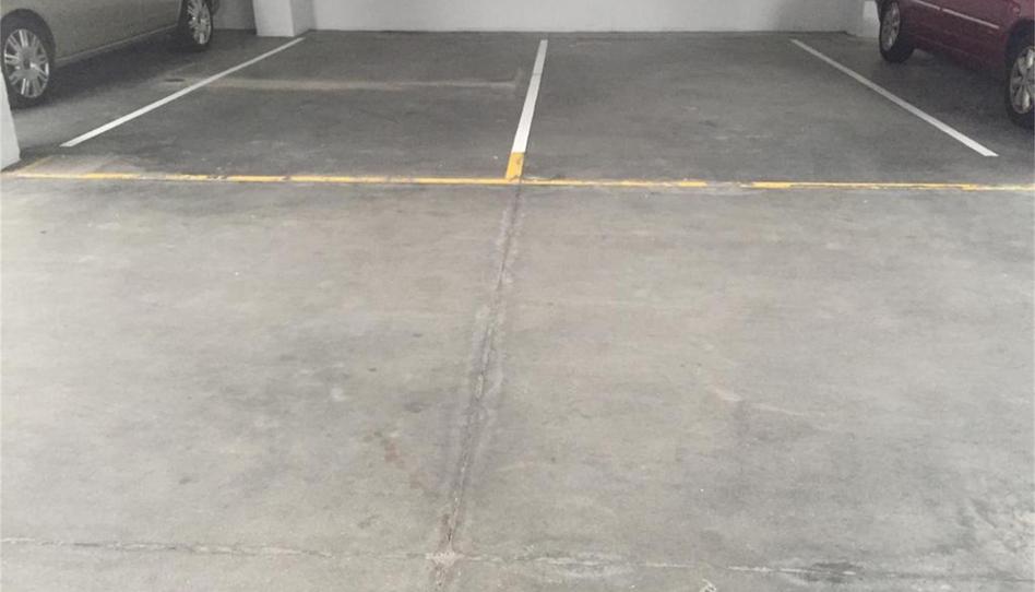 Foto 1 de Garatge de lloguer a Rúa Ramón González, 30, Ribadeo, Lugo