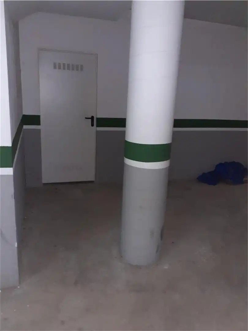 Parking of Garage for sale in Benalúa