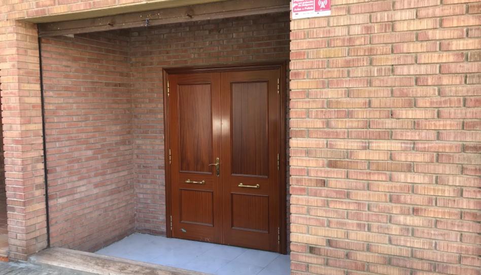 Oficina de alquiler en Calle Lérida, 35, Binéfar, Huesca - imagen 1 Foto 1 de Oficina de alquiler en Calle Lérida, 35, Binéfar, Huesca