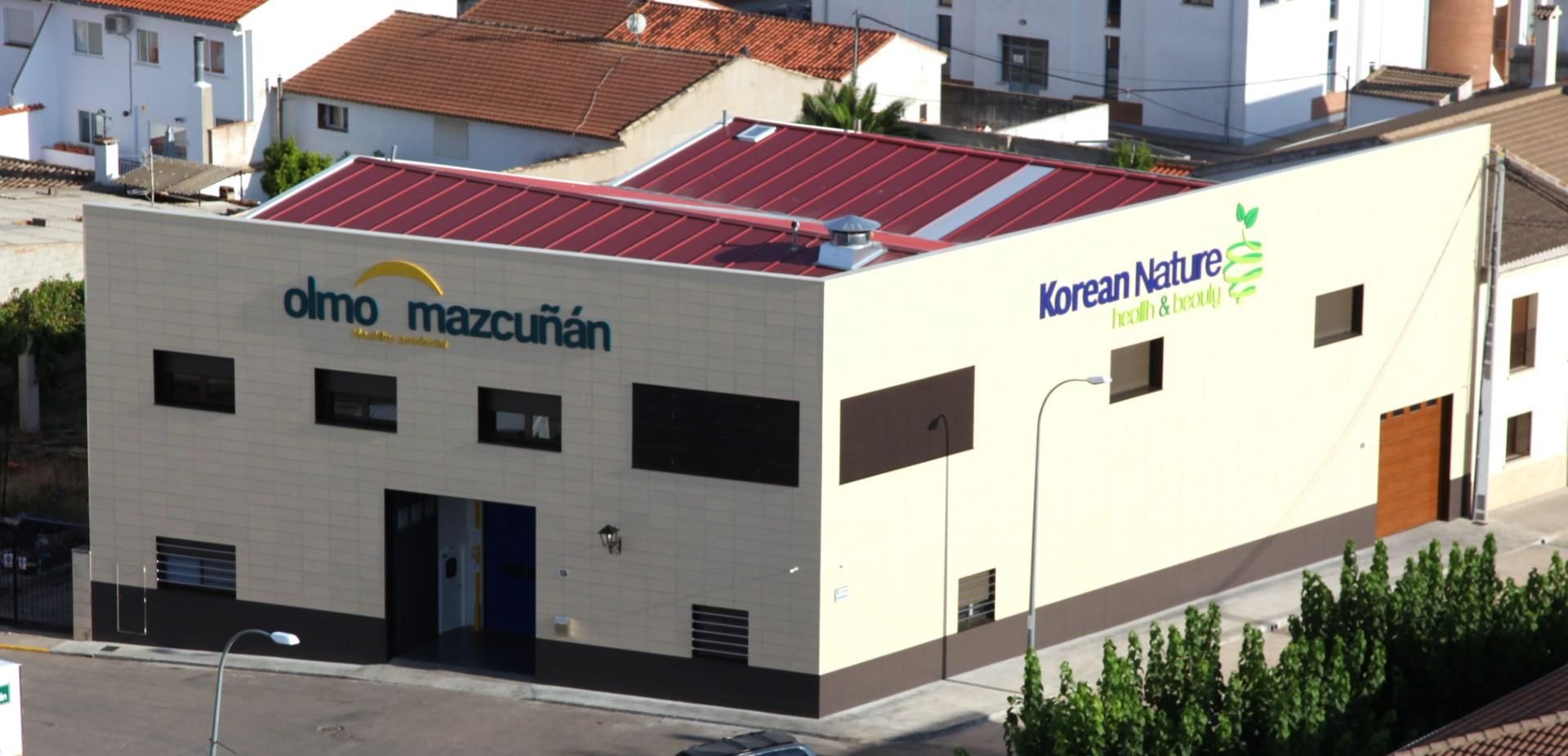 Vista exterior de Nau industrial de lloguer en Villanueva de la Jara amb Aire condicionat i Calefacció