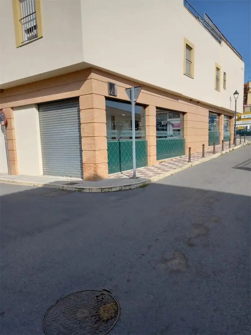 Commercial properties for rent in Bormujos