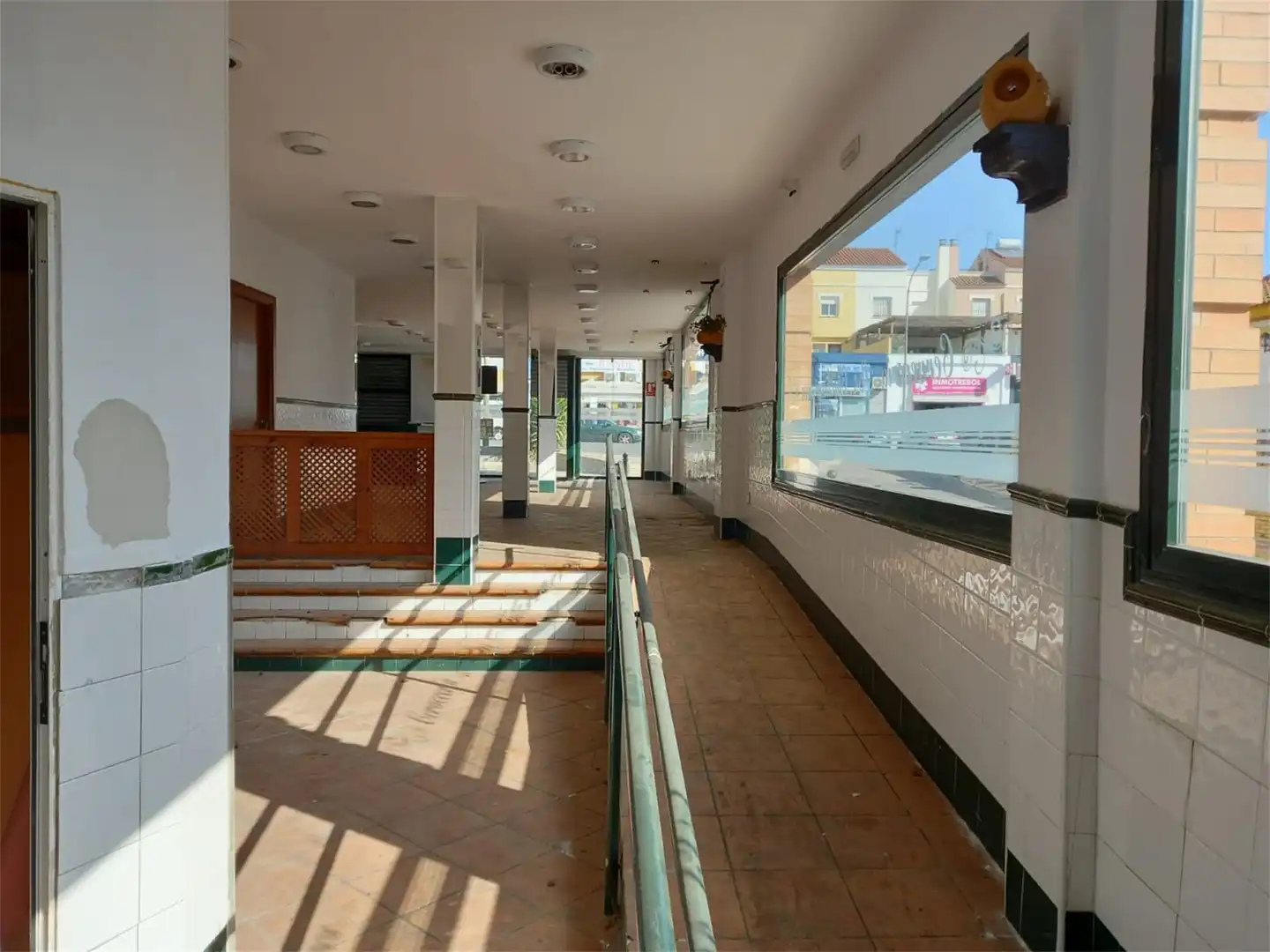 Commercial properties for rent in Bormujos