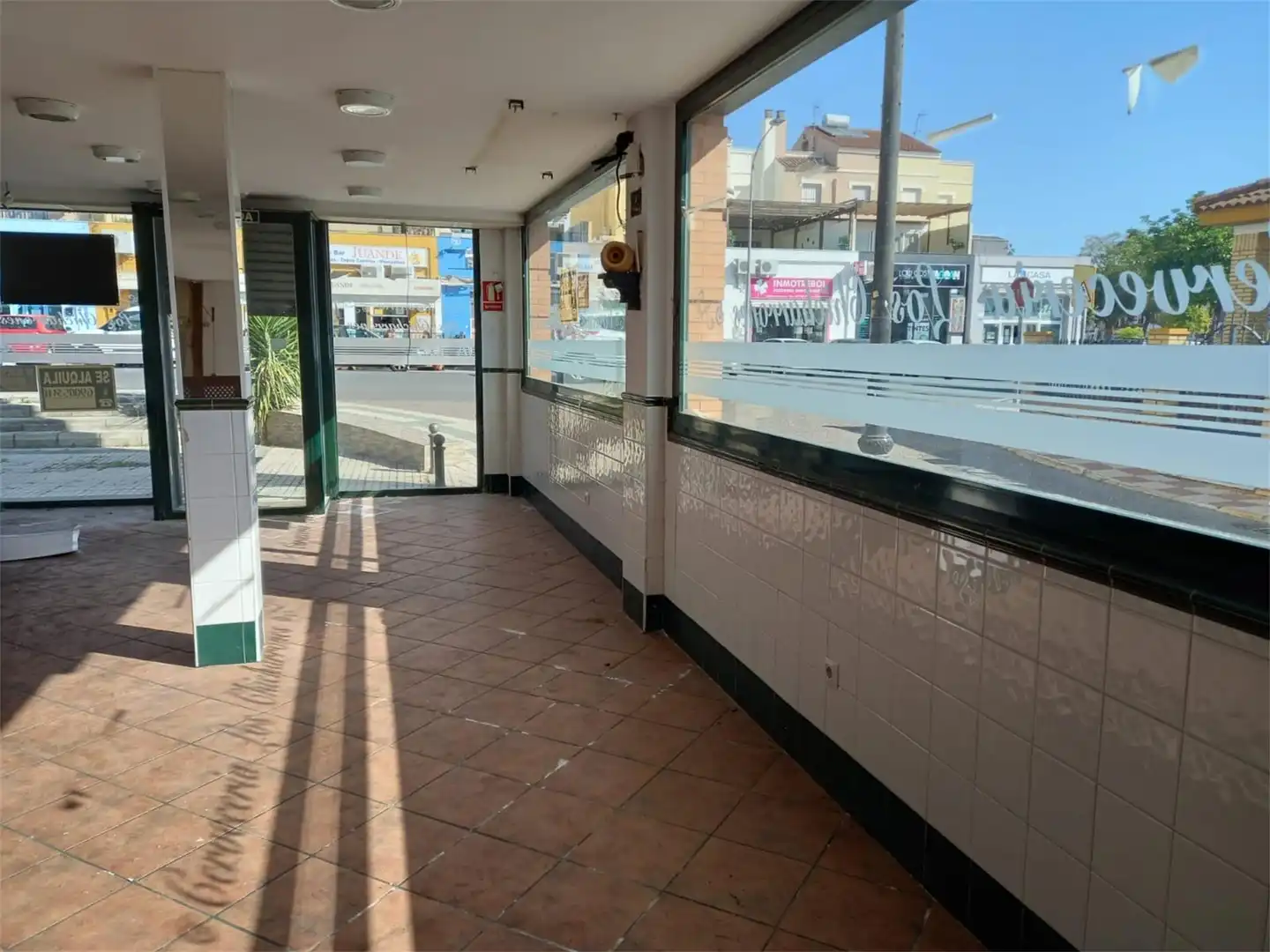 Commercial properties for rent in Bormujos