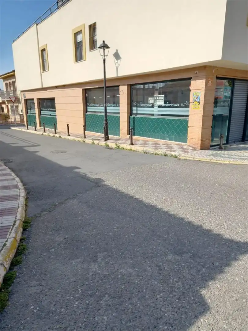 Parking of Commercial properties for rent in Bormujos