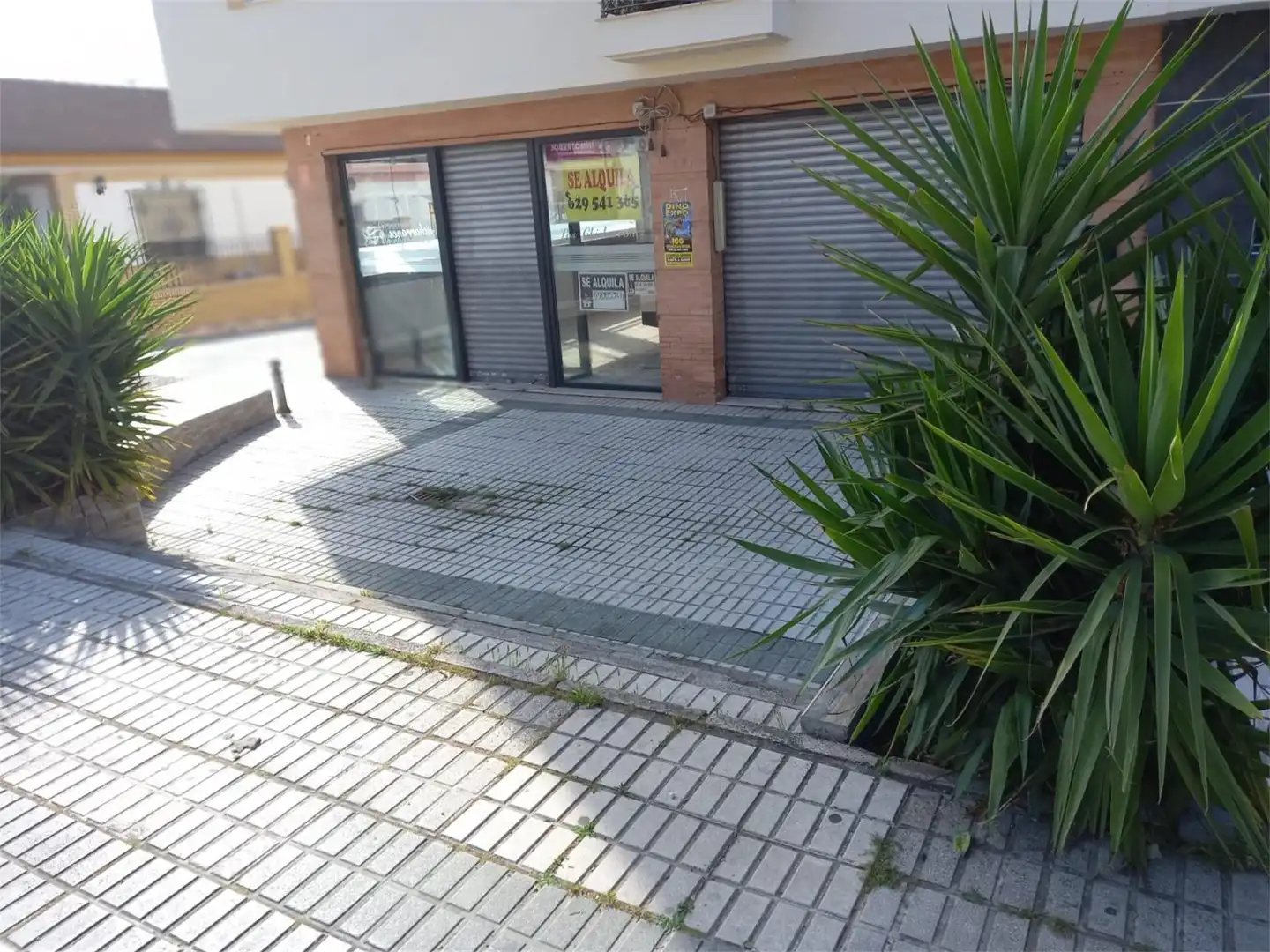 Exterior view of Commercial properties for rent in Bormujos