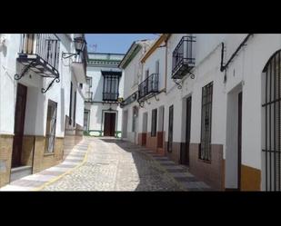 Vista exterior de Casa adosada en venda en Arroyomolinos de León amb Terrassa, Traster i Moblat