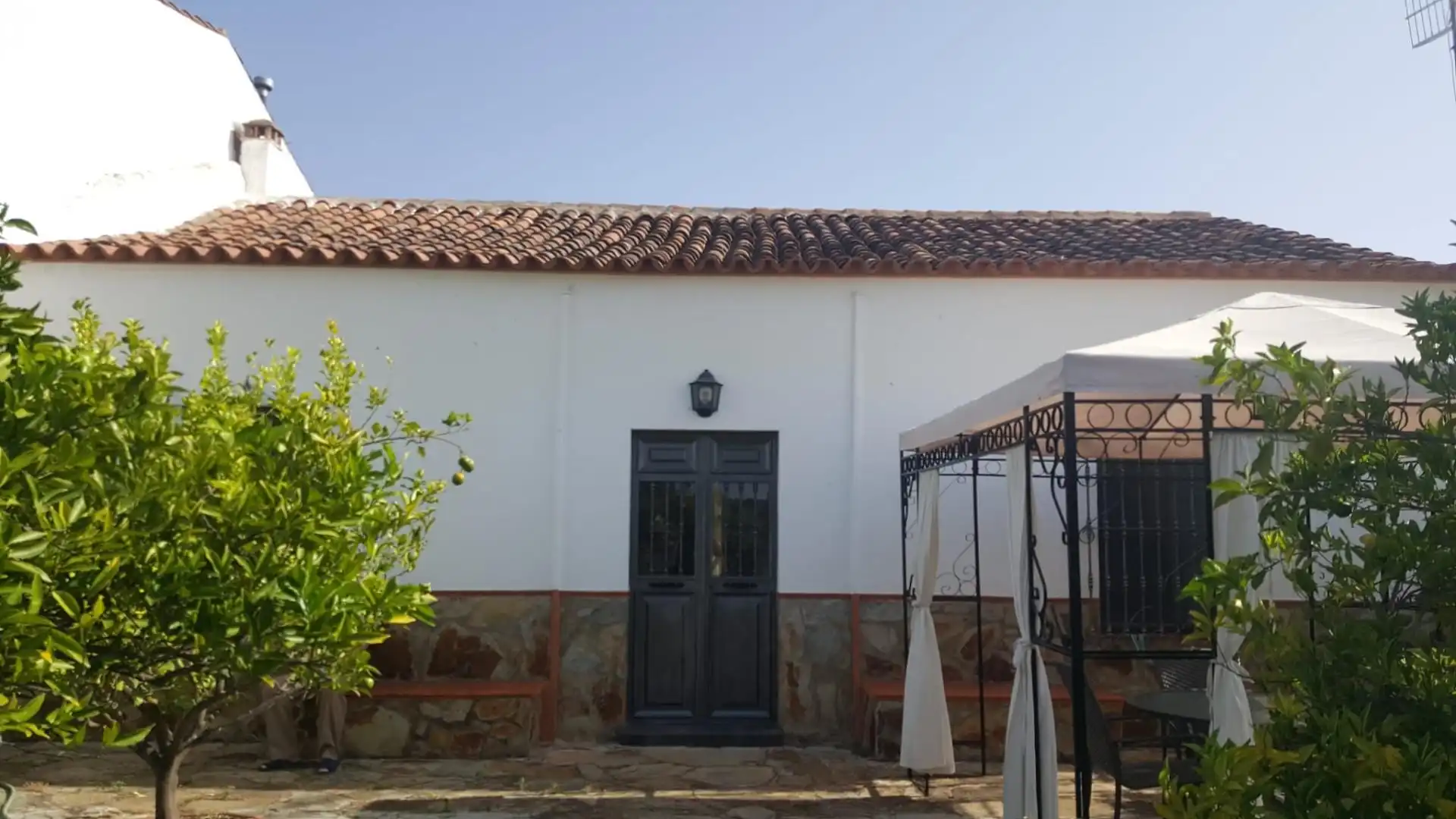 Casa o chalet en venta en Calle A, Puebla de Guzmán Vista exterior de Casa o chalet en venta en Puebla de Guzmán con Jardín privado, Terraza y Trastero