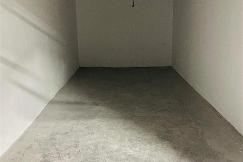 Garage to rent in Calle Algeciras, Tarifa ciudad, Cádiz - image 1 Photo 1 of Garage to rent in Calle Algeciras, Tarifa ciudad, Cádiz