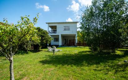 Casa-chalet en alquiler en valdoviño