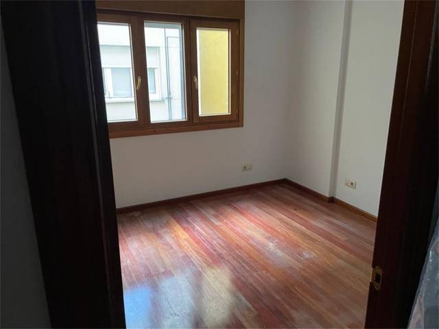 Oficina en Venta en Calle Florencio Rodríguez, 5 en La Pola Siero