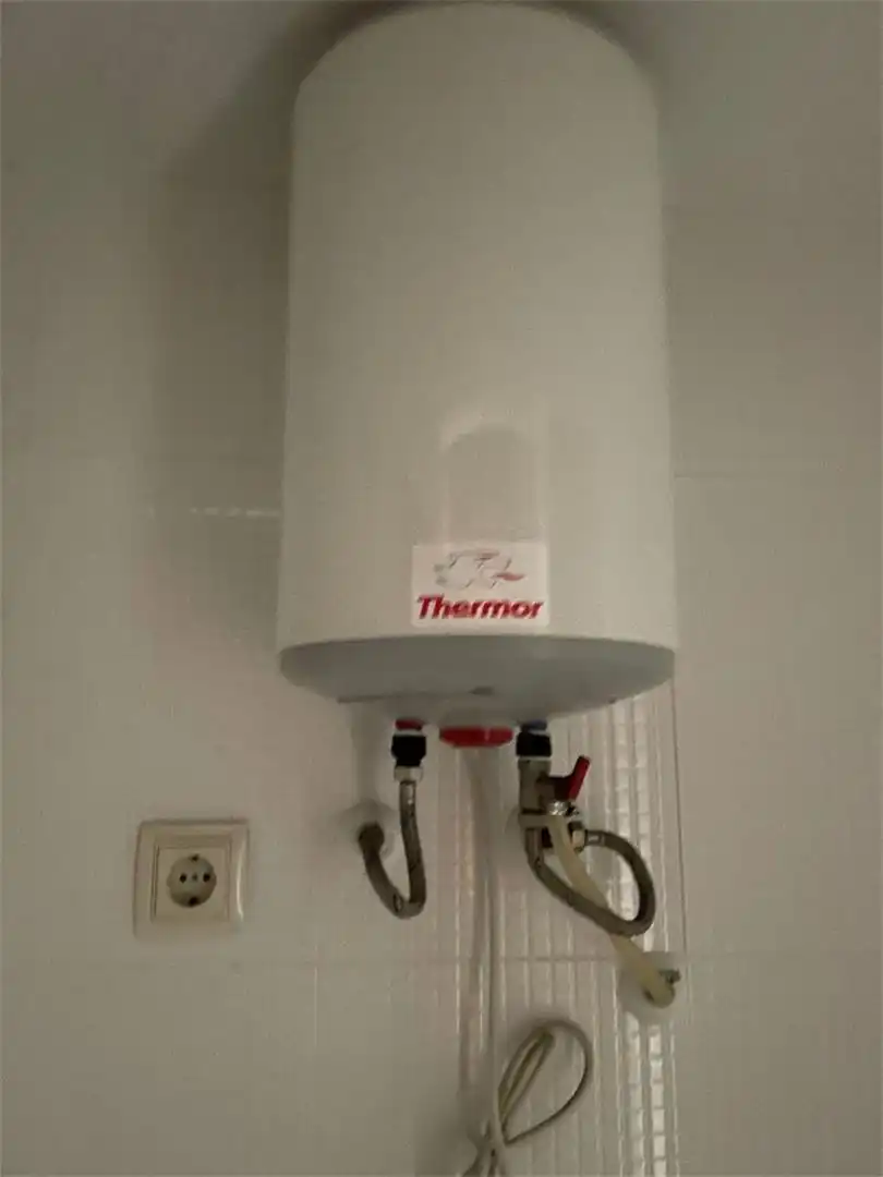 Bathroom of Office for sale in Siero