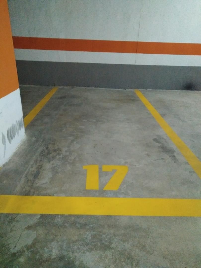 Garage to rent in Alboraya