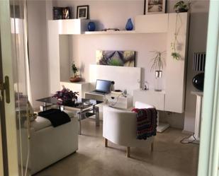 Living room of Flat to rent in  Sevilla Capital  with Air Conditioner and Balcony