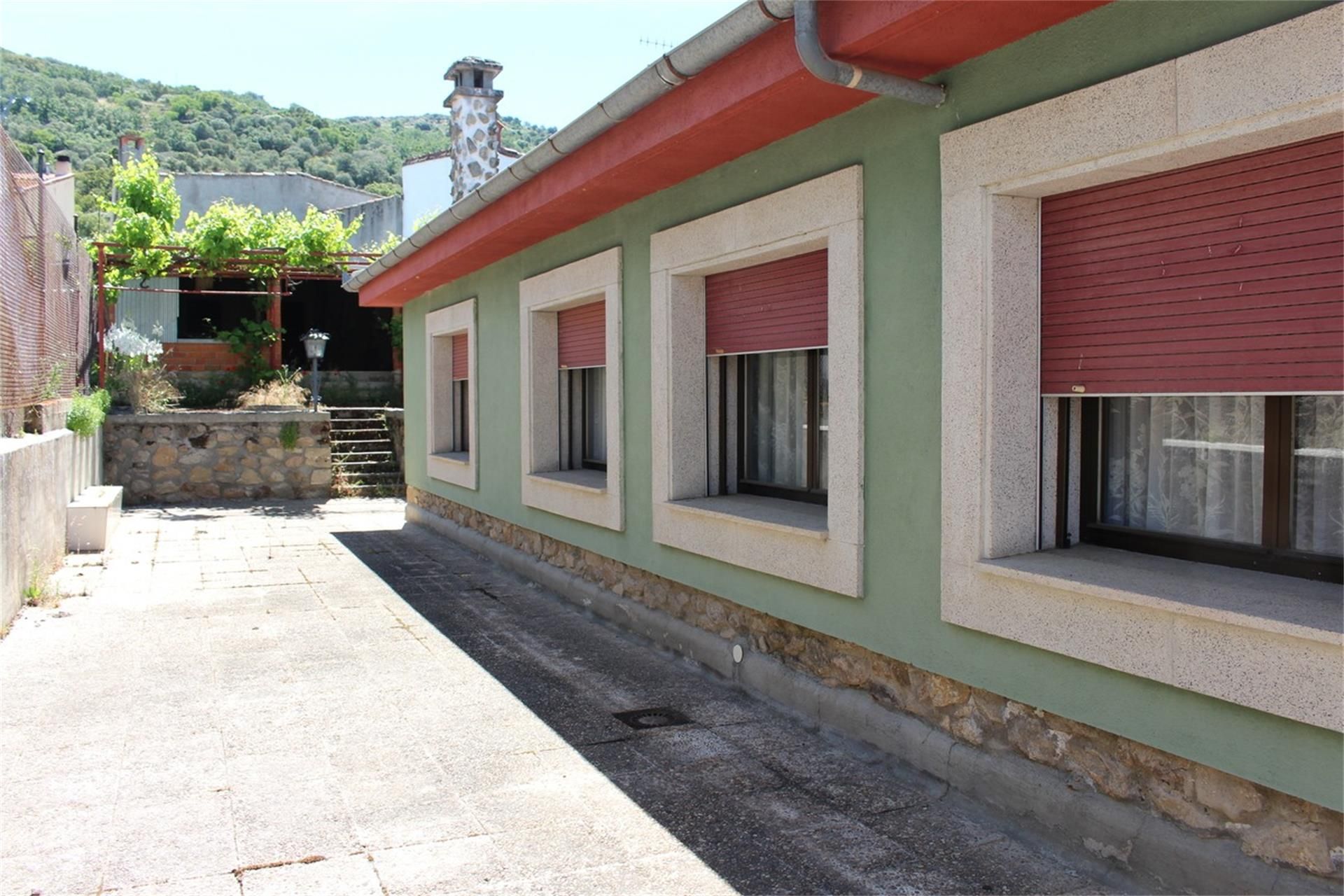 Exterior view of House or chalet for sale in Villar de Plasencia