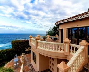 Terrasse von Einfamilien-Reihenhaus miete in Los Realejos mit Klimaanlage, Terrasse und Schwimmbad