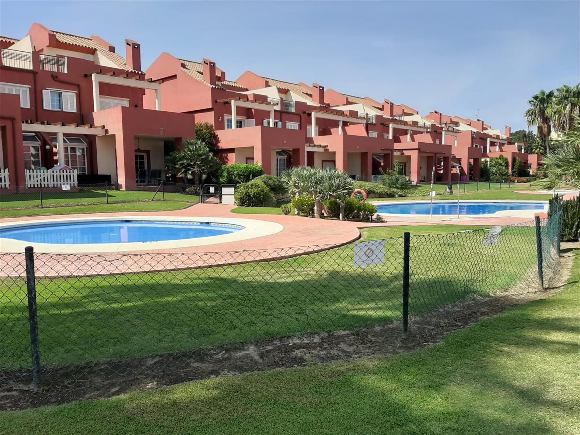 Garden of Single-family semi-detached for sale in Sotogrande  with Air Conditioner, Terrace and Balcony