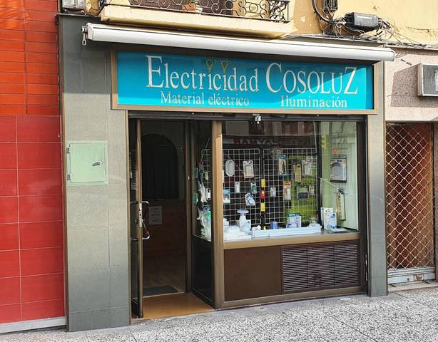 Local comercial en Venta en Calle Coso, 131-1 en La Magdalena