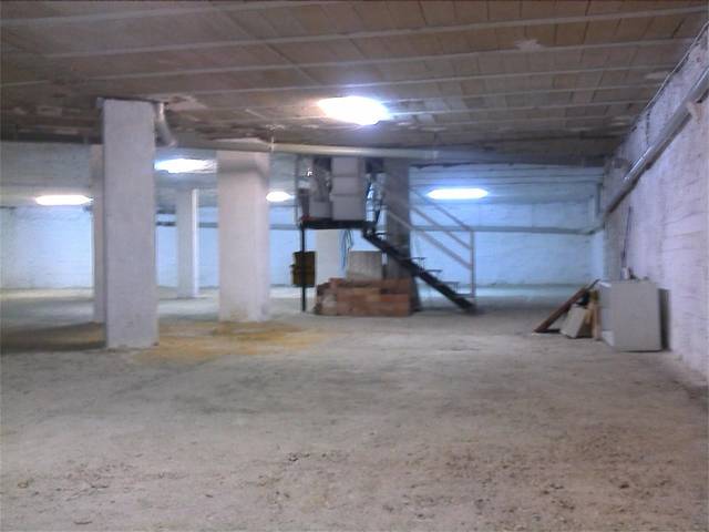 Local comercial en Venta en Calle Millán de Priego en San Bartolomé - Millán de Priego