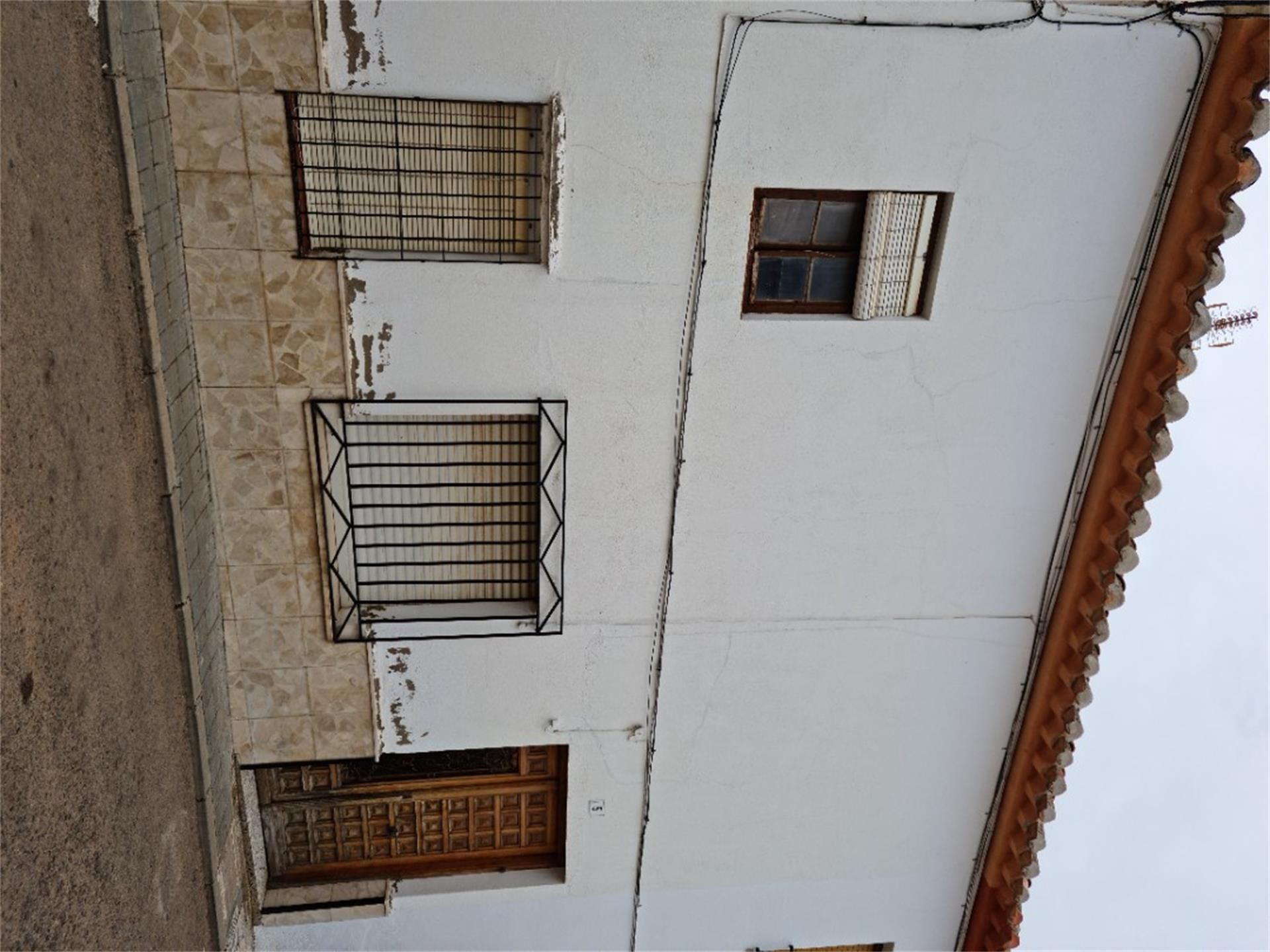 Exterior view of Country house for sale in Villarrobledo  with Storage room