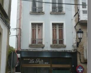 Vista exterior de Casa o xalet en venda en Noia amb Terrassa i Balcó