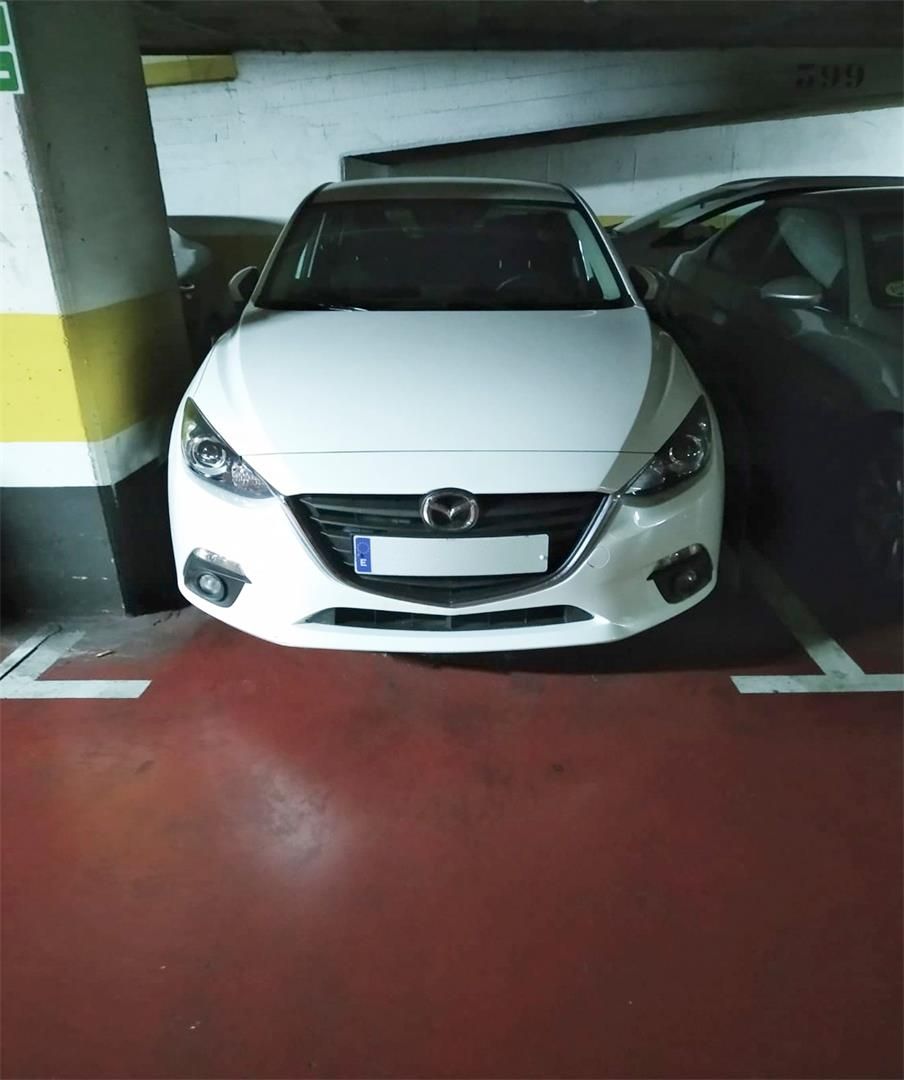 Garage to rent in Calle de Pío Baroja, 2, Niño Jesús