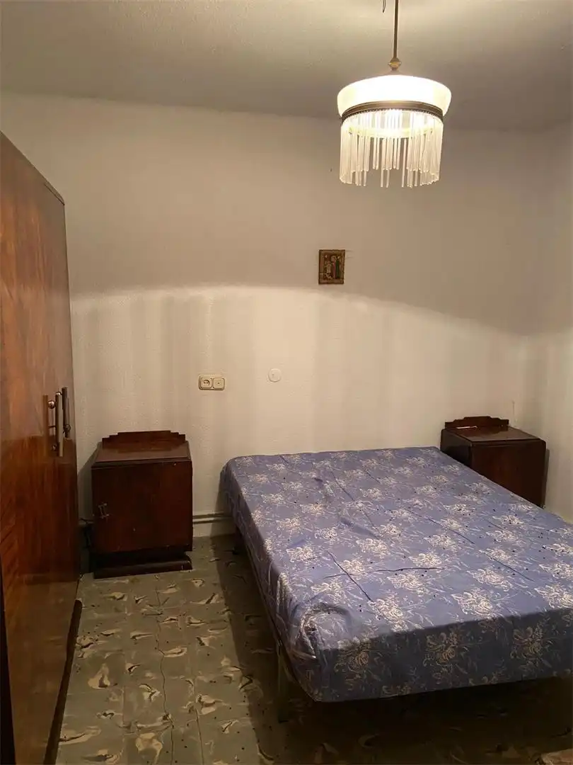 Bedroom of Office for sale in Tineo