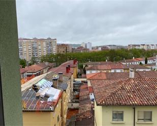Vista exterior de Pis de lloguer en Burgos Capital amb Terrassa