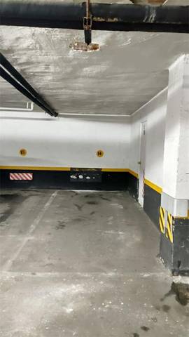 Garaje en Alquiler en Calle de Ocaña, 114 en Aluche