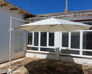 Terrace of House or chalet for sale in Villaobispo de Otero