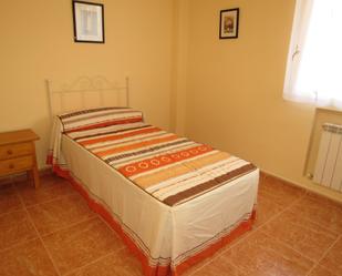 Bedroom of Flat to share in Móstoles  with Air Conditioner