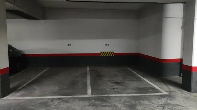 Garaje en Alquiler en Calle Ramón Rubial, 1 en El Rosón - Kelvinator