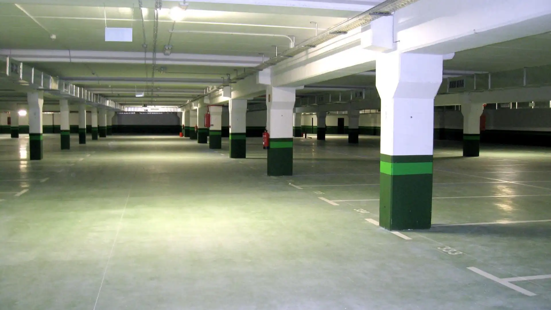 Parking de Garaje en venta en Derio