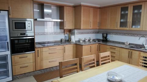 Foto 2 de Ático de alquiler en Rúa Rosalía de Castro, Cariño, A Coruña