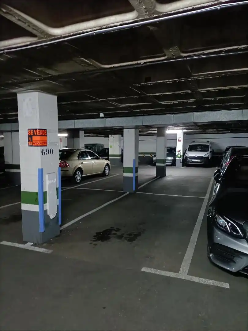 Parking de Garaje en venta en Alcorcón