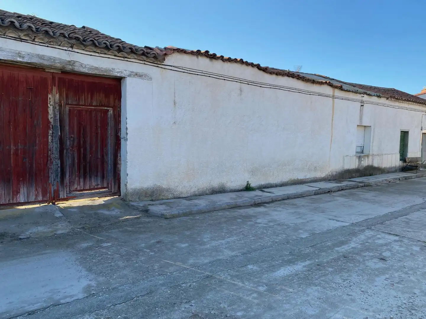 Planta baja en venta en Calle Santo Tomé, Albornos Vista exterior de Planta baja en venta en Albornos