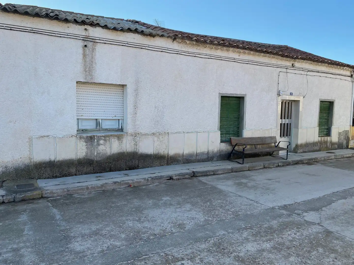 Planta baja en venta en Calle Santo Tomé, Albornos Vista exterior de Planta baja en venta en Albornos