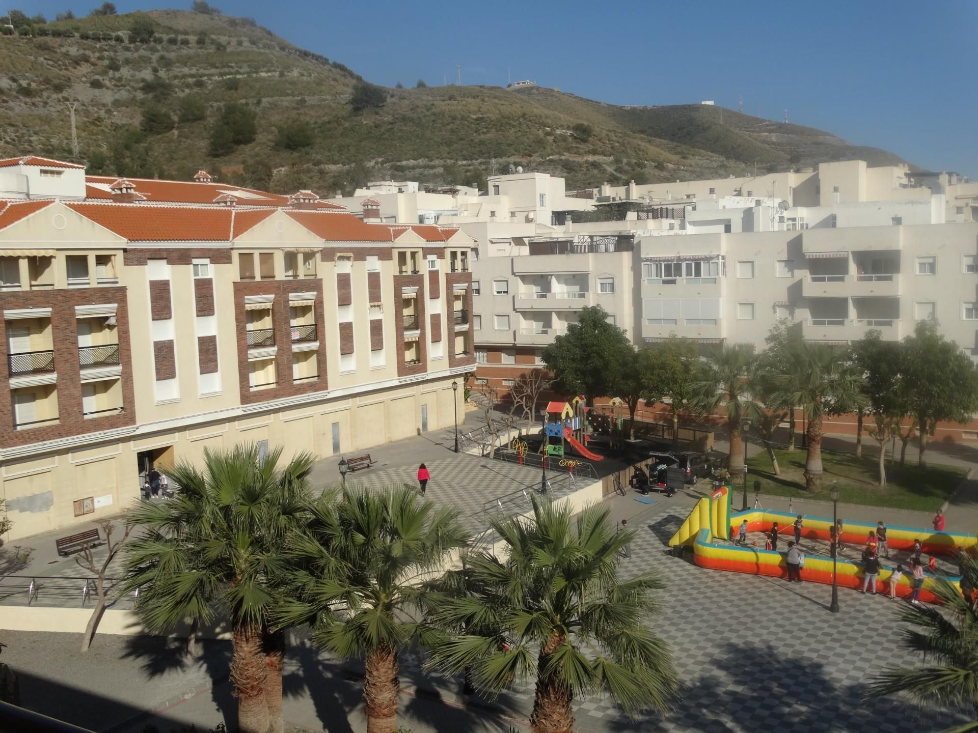 Außenansicht von Wohnung miete in Torrenueva Costa mit Terrasse, Möbliert und Waschmaschine