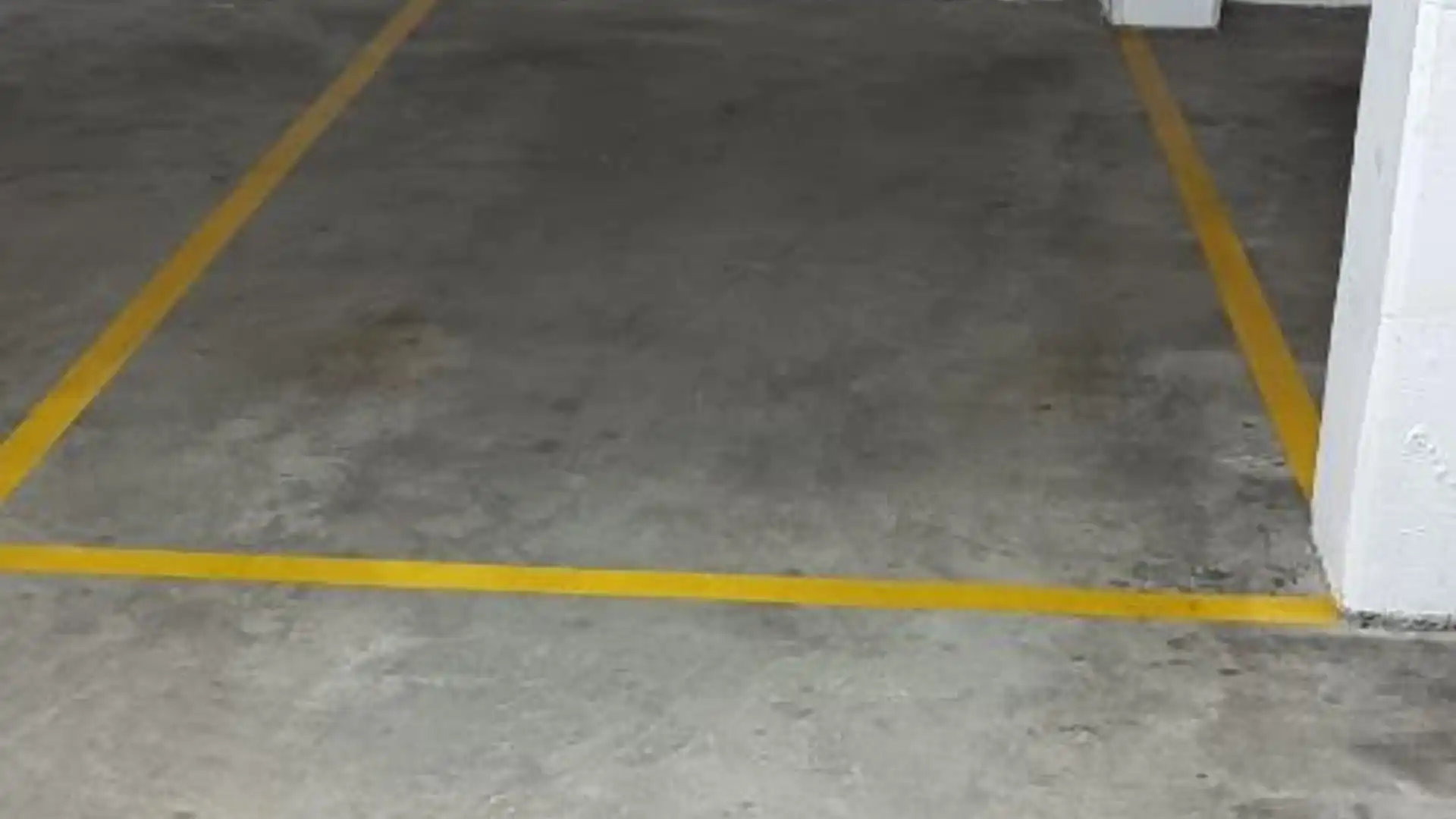 Garaje de alquiler en Estepona