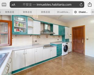 Kitchen of Flat to rent in Boadilla del Monte  with Air Conditioner, Heating and Private garden