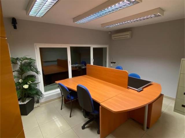 Oficina en Alquiler en Calle Escoto, 33 en Los Ángeles